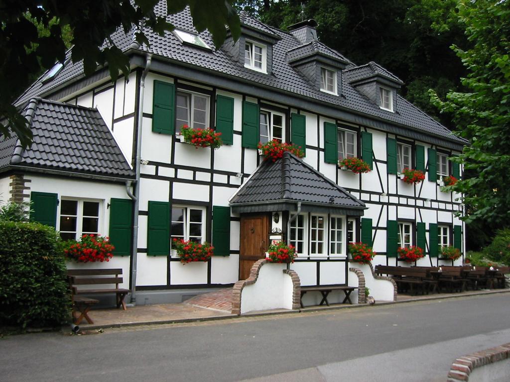Wisskirchen Hotel & Restaurant Оденталь Екстер'єр фото